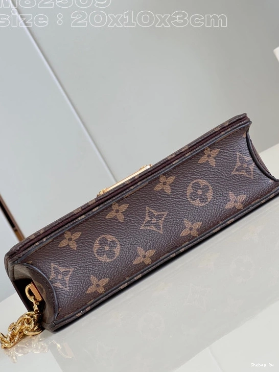 VUITTON Chain LOUIS On Lily Wallet 0710